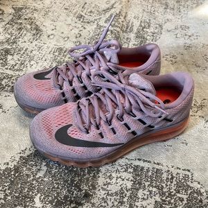 Nike Airmax Running Sneakers Purple EUC 7.5